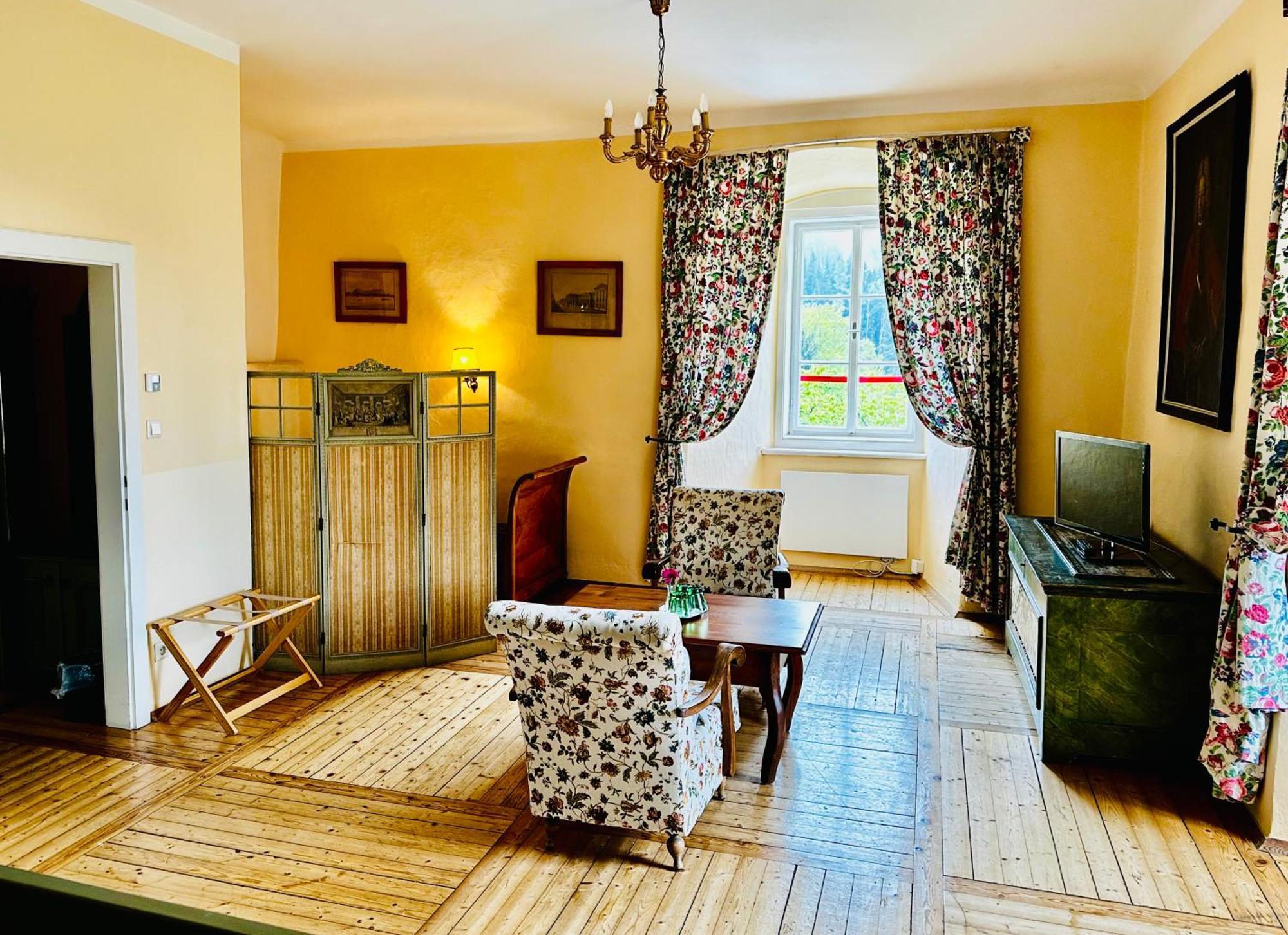 Hotel Schloss Gaestehaus